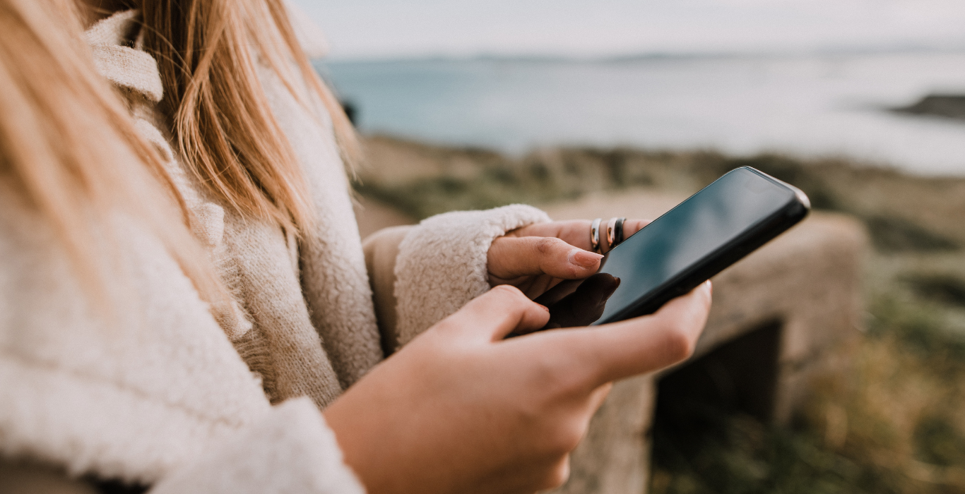 6 Benefits of SMS Marketing for Your Coaching Business Featured